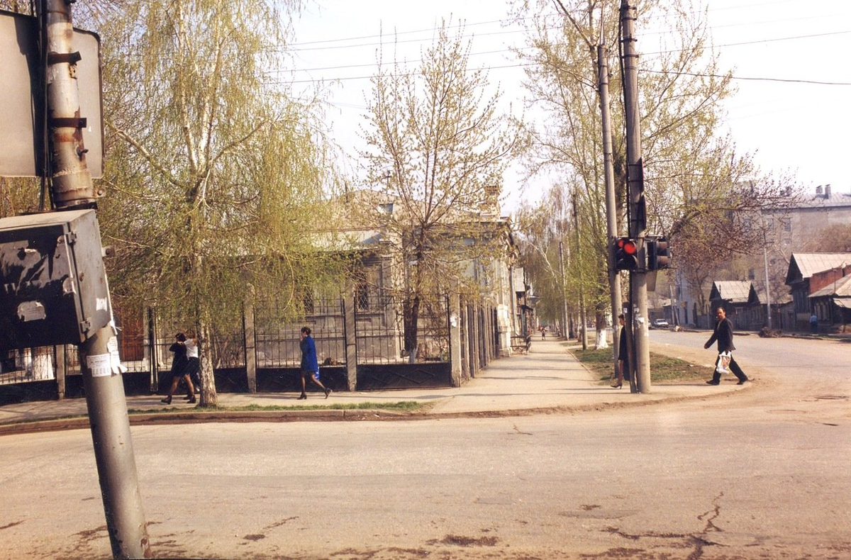 речной теплоход вацлав воровский. самара 1996 год. самара 1996 год. самара 1996 год. крылья советов 1999 год.