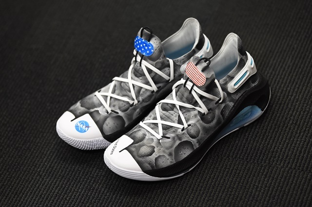 1. Under Armour 6 «Moon Landing». Начну с данной пары, кроссовок игрока NBA Стефена Карри были проданы за 58 000$.