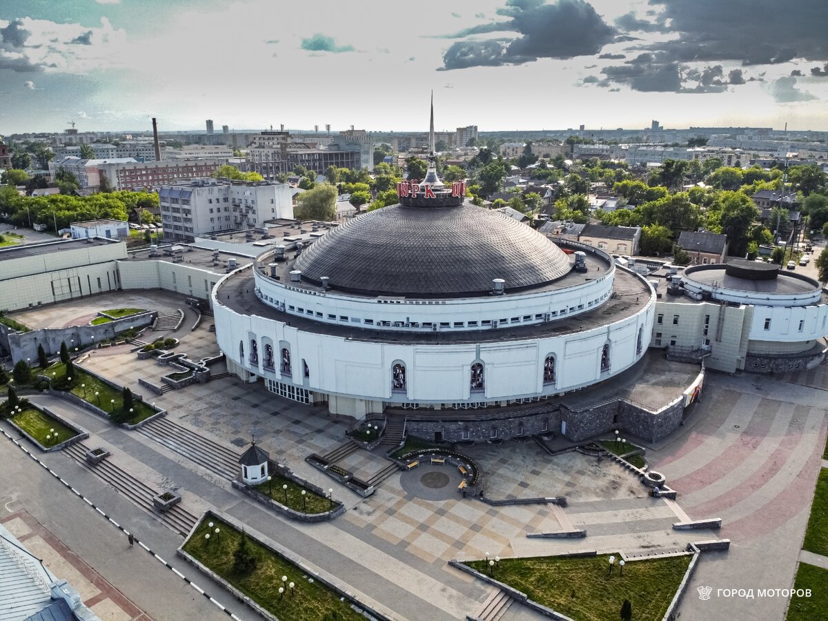 самый большой цирк в москве