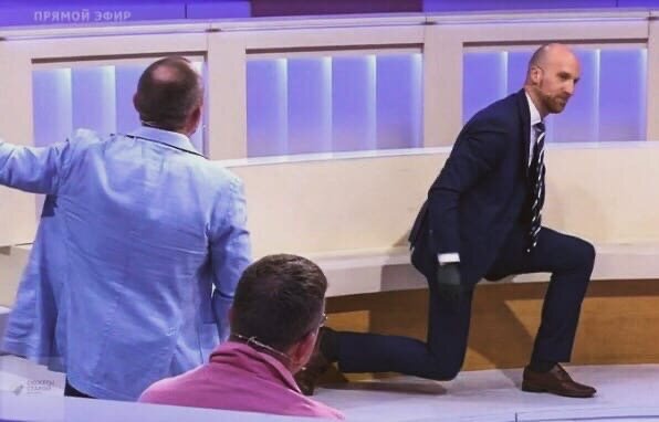 Кадр из передачи "Время покажет".