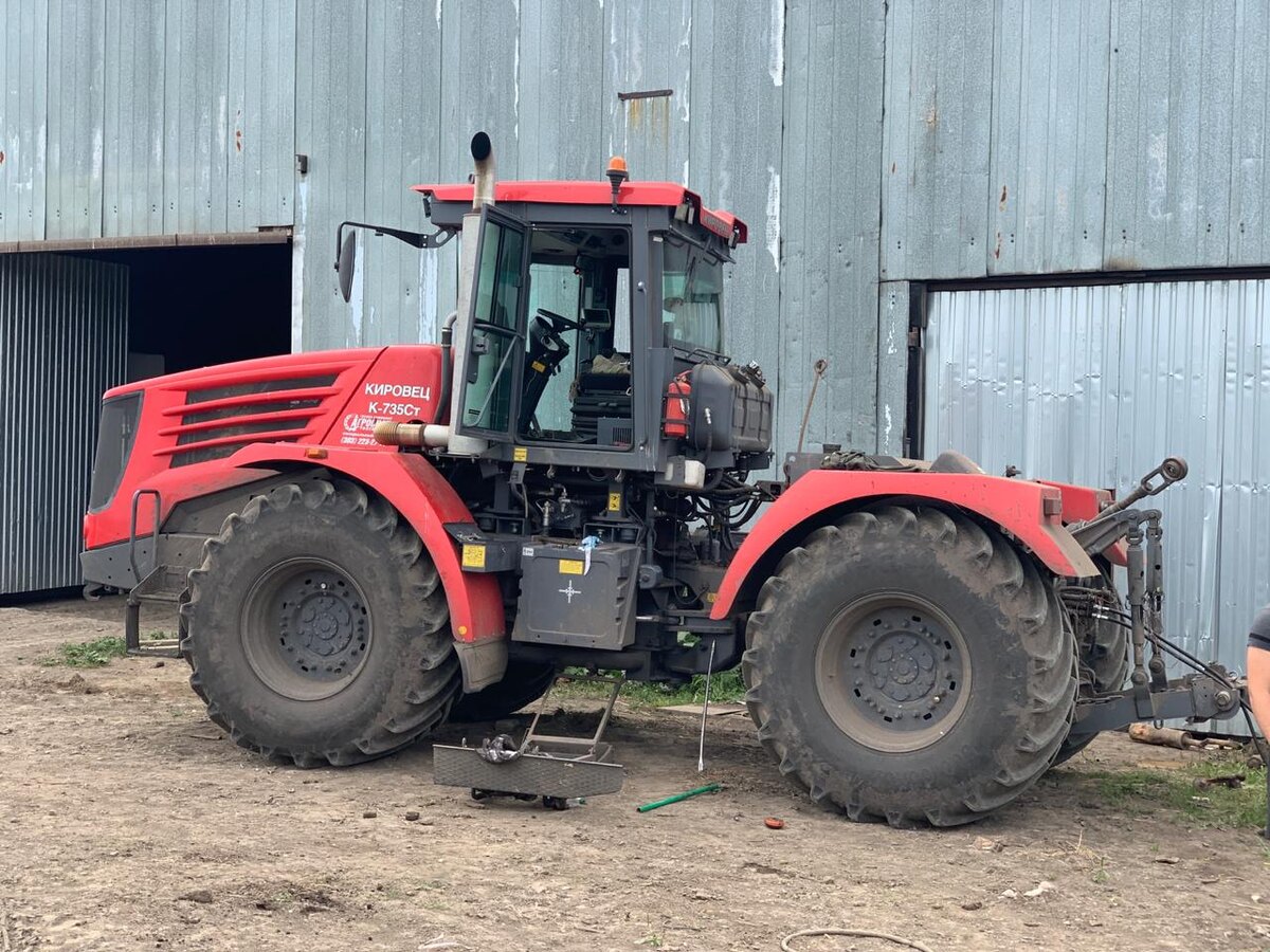 Вот на такой технике сливали топливо и ставили расход задним числом.