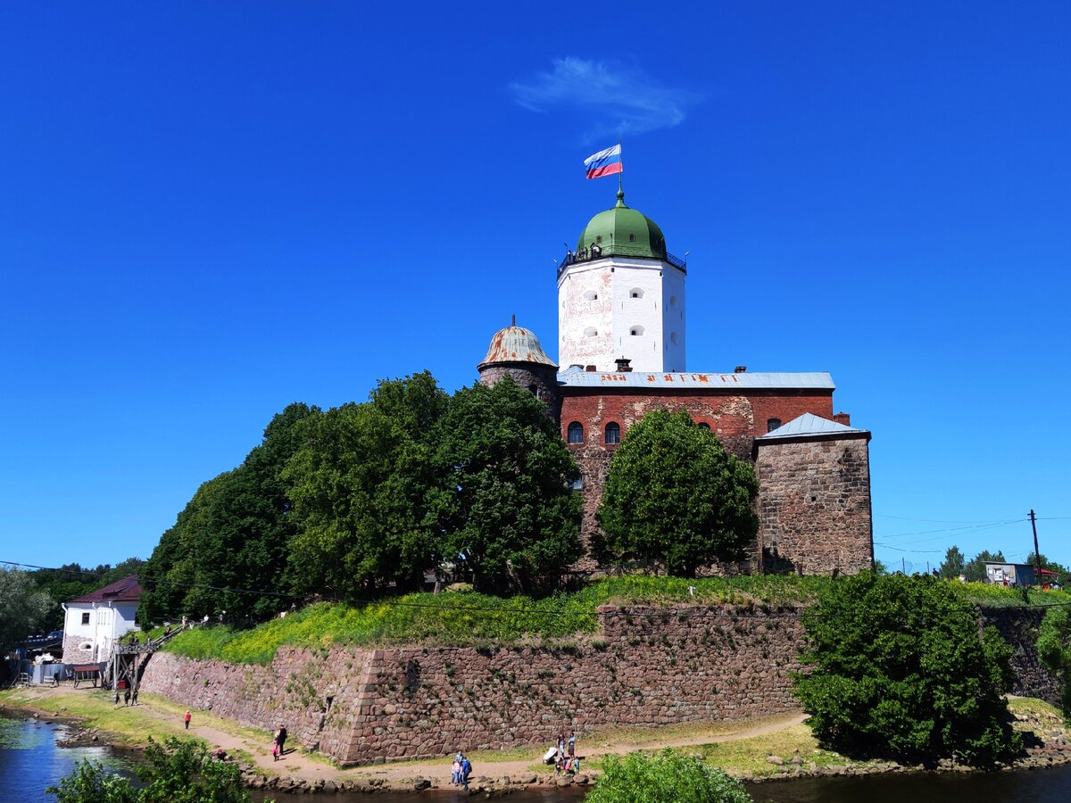 Выборгский замок выборг. Выборг крепость. Выборгский замок. Выборгский замок Петр. Выборгский замок 1470.