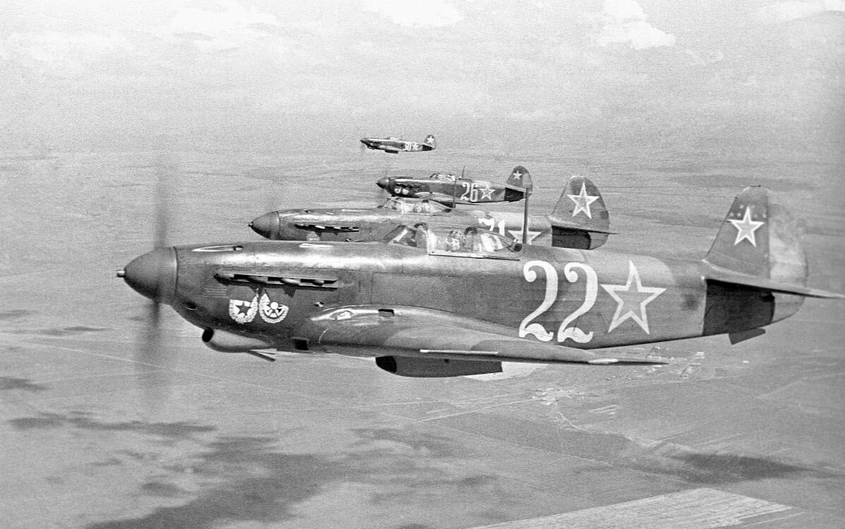 Фотография сделанная советскими корреспондентами в годы ВОВ.