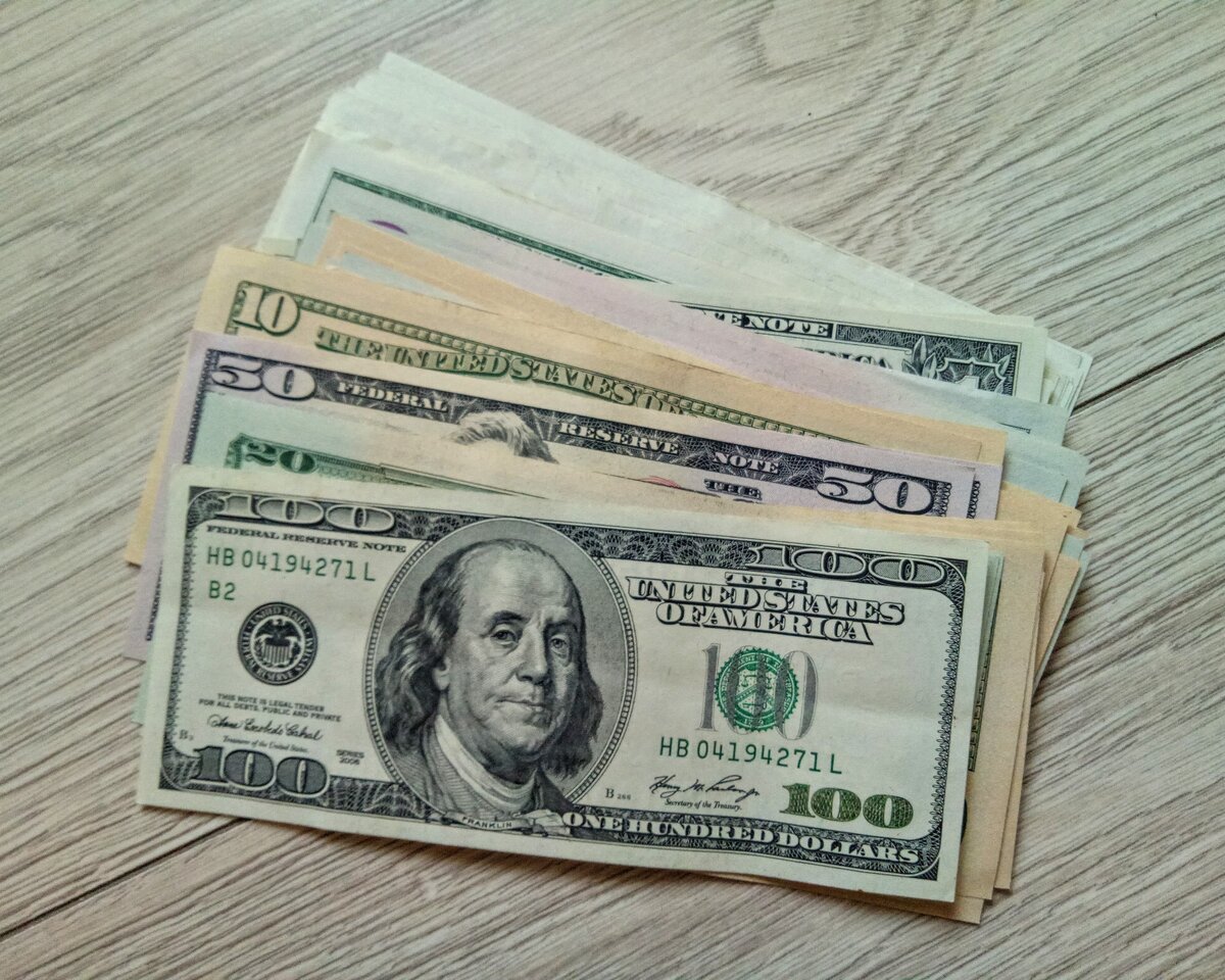 Перешлите эту статью 10 людям, и у вас всегда будет много денег)))))