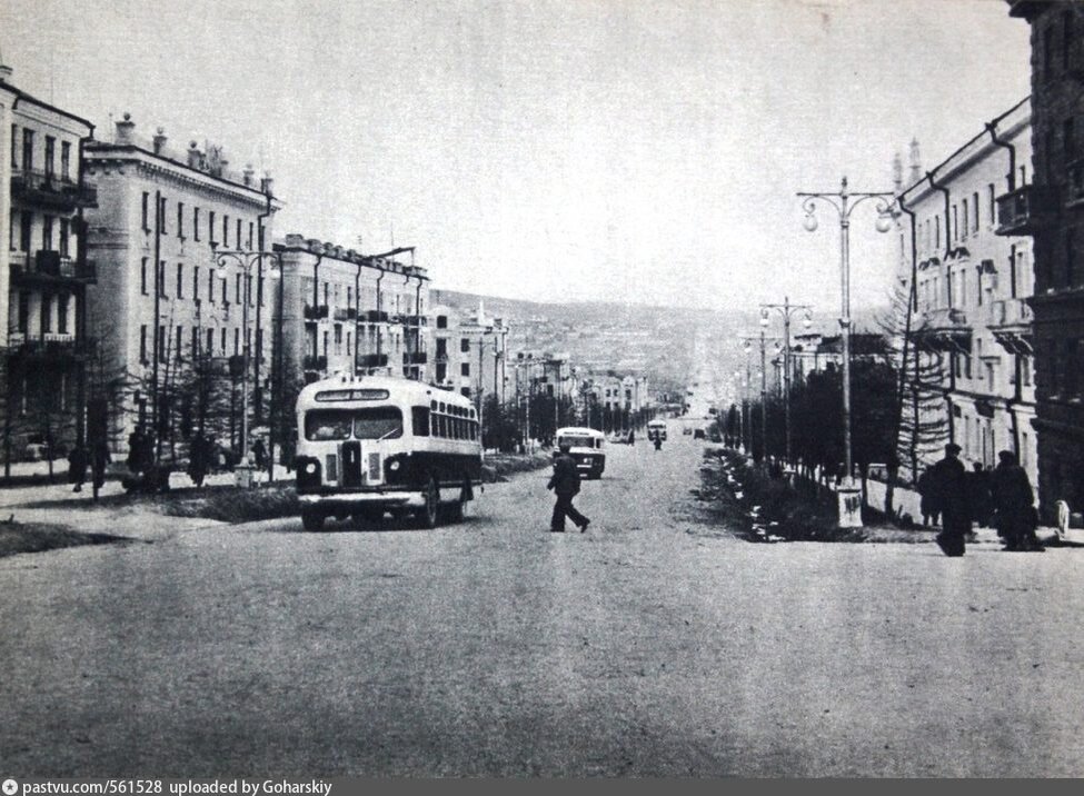 1957г, Россия, Магадан, Проспект Ленина. Автор: uploaded by Goharskiy. Источник: pastvu.com