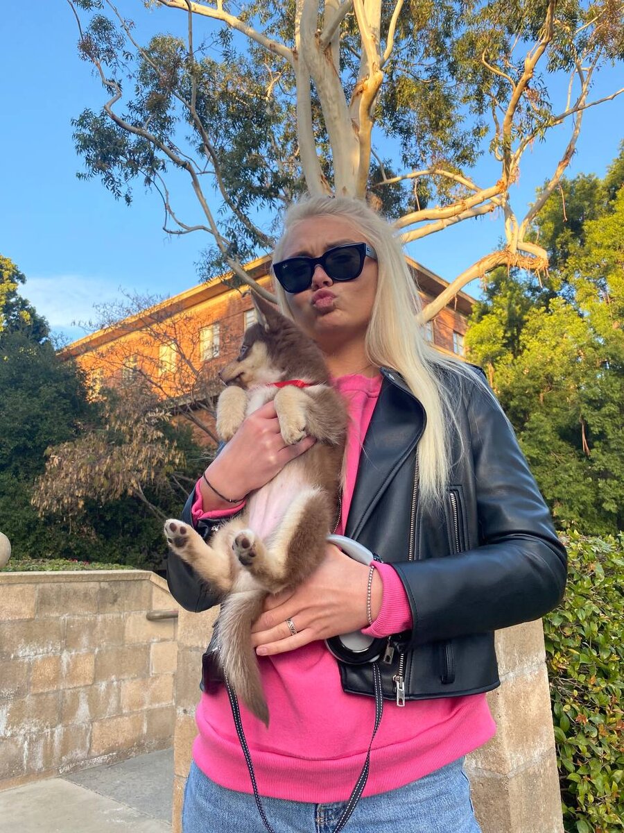 Настя Халва