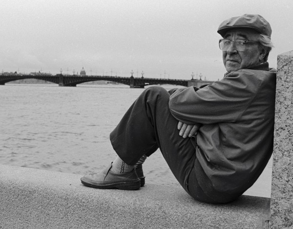 Актера Евгения Лебедева баловнем судьбы точно не назовешь. Через что он прошел, даже представить страшно. Но он не сломался, а стал Великим русским Артистом.-10