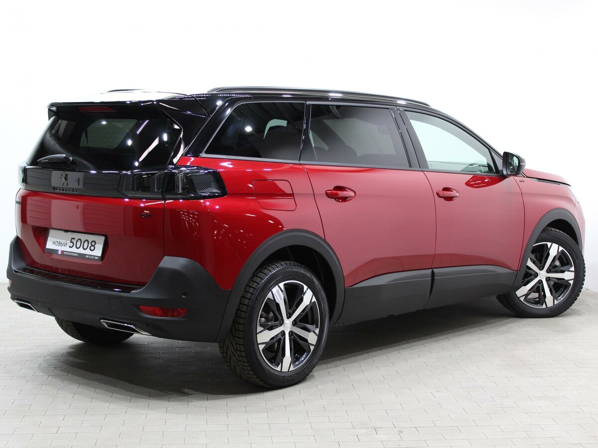 Peugeot 5008. Источник иллюстрации - auto.ru