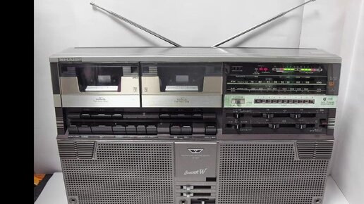 Кто же первым додумался сделать магнитофон двухкассетным? | Полезные ...