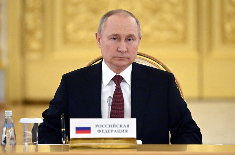     Владимир Путин  REUTERS