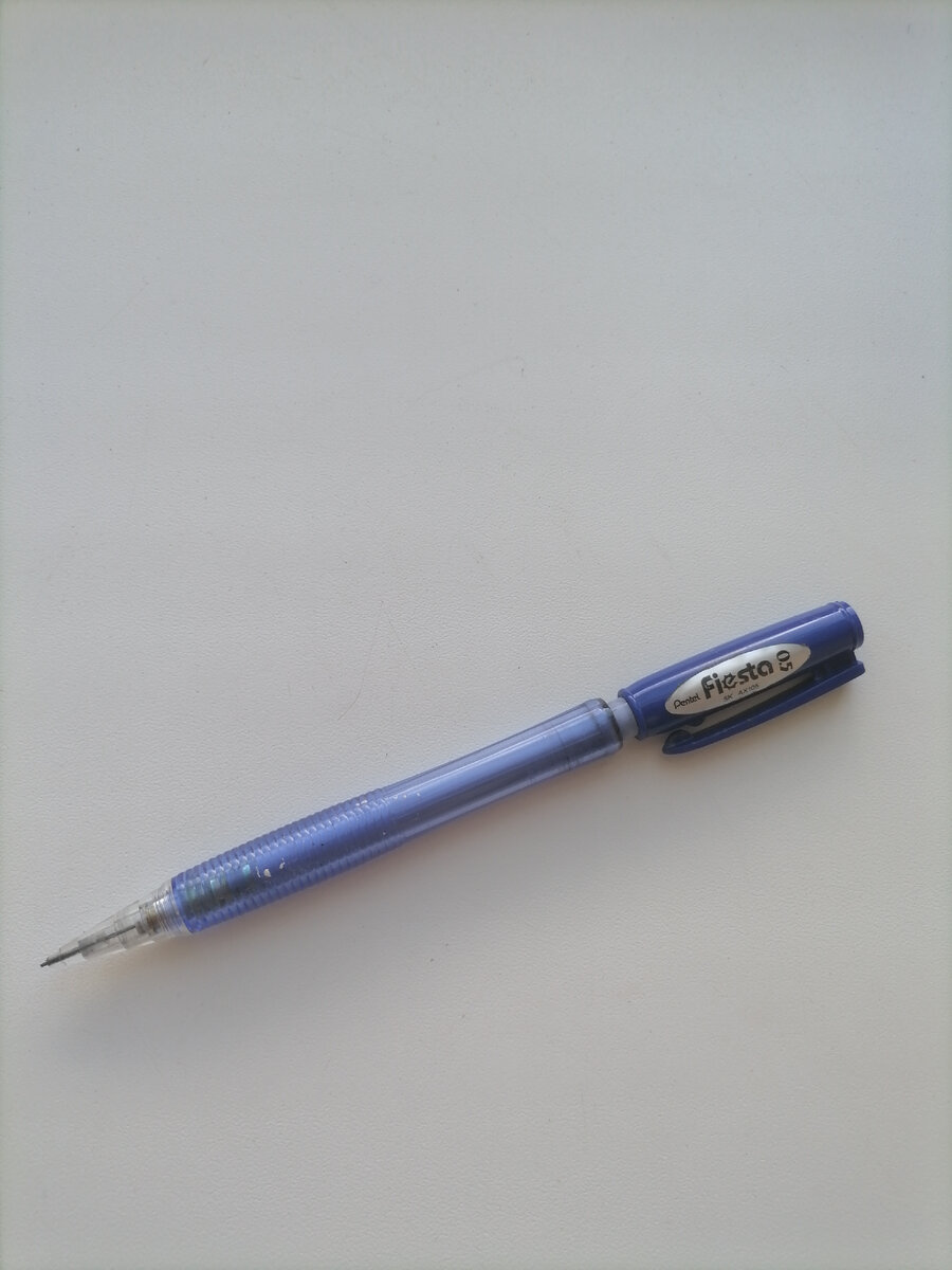 Сам механический карандаш