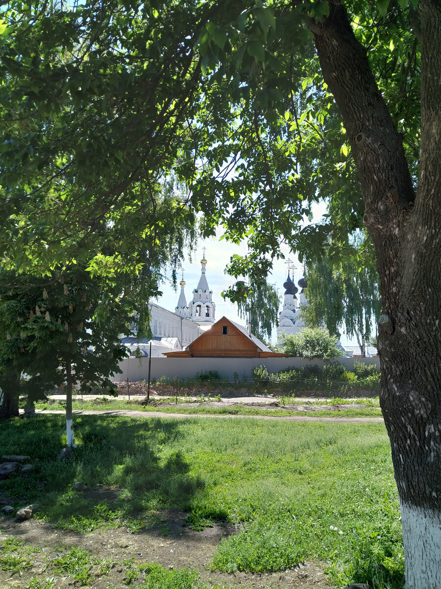 Троицкий монастырь