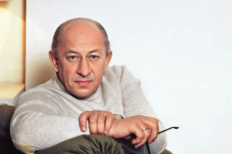 "Надо только двигатель отремонтировать": как Евгений Евстигнеев не смог пережить