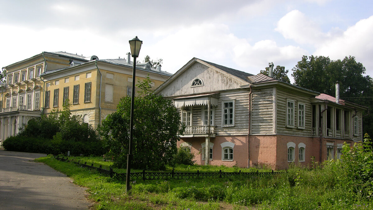 Знаменское-Садки, Маслова Людмила, Wikicommons