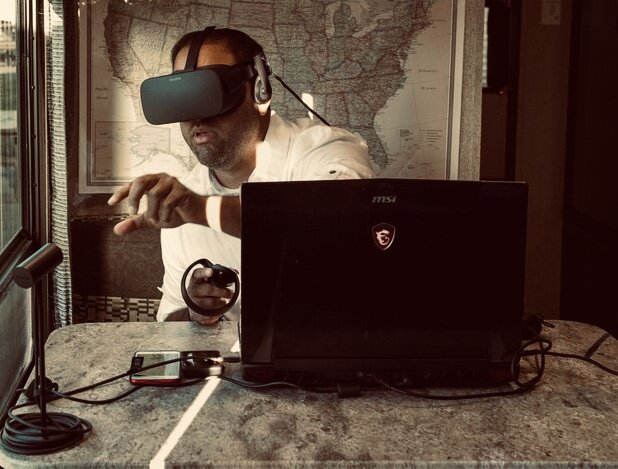 Фото из статьи https://rb.ru/story/vr-church/