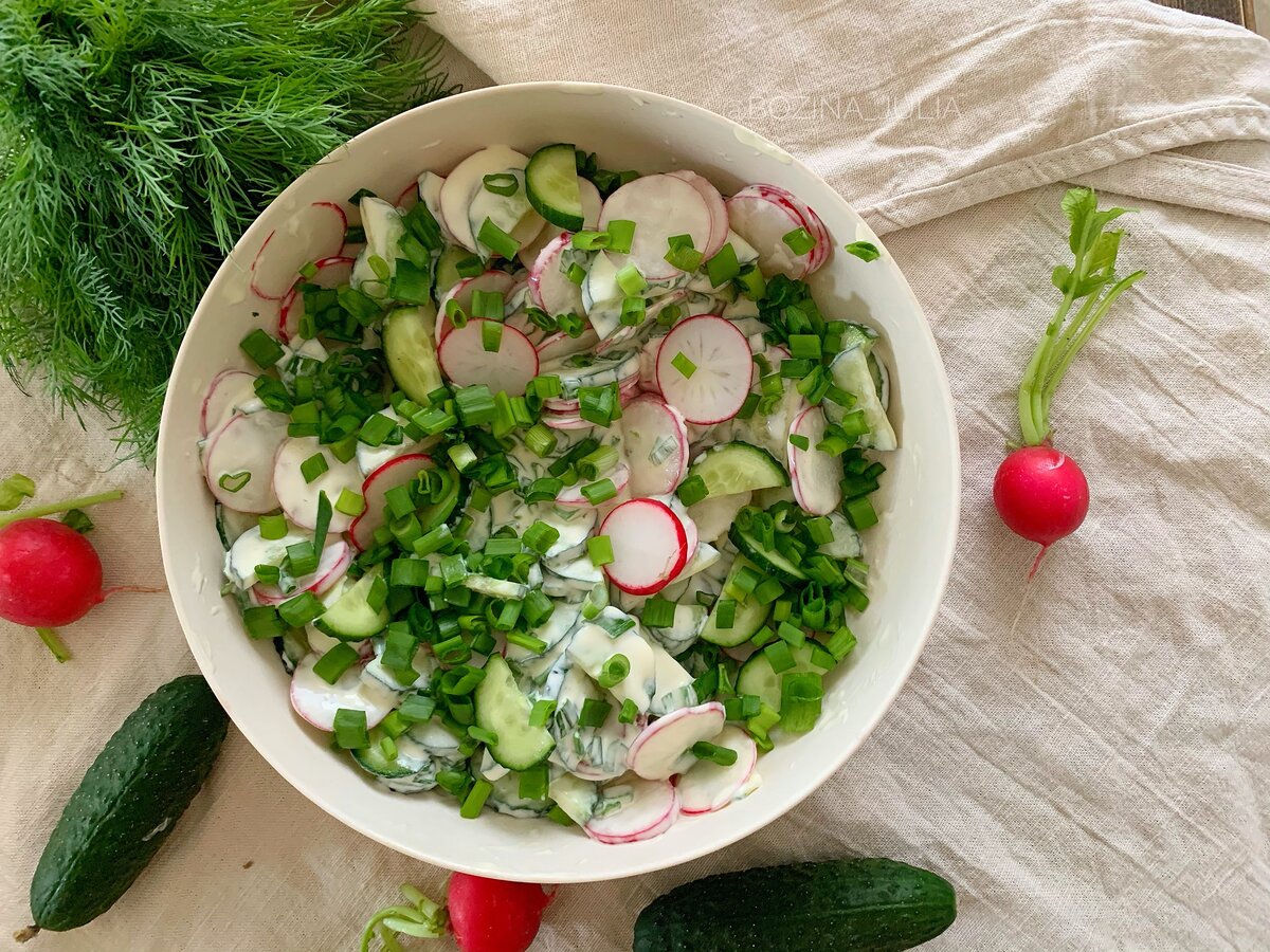 Салат редиска с яйцом и огурцом и майонезом рецепт с фото