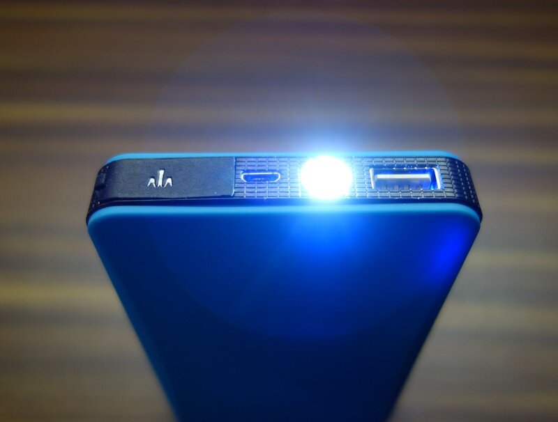 Фонарик в Power bank