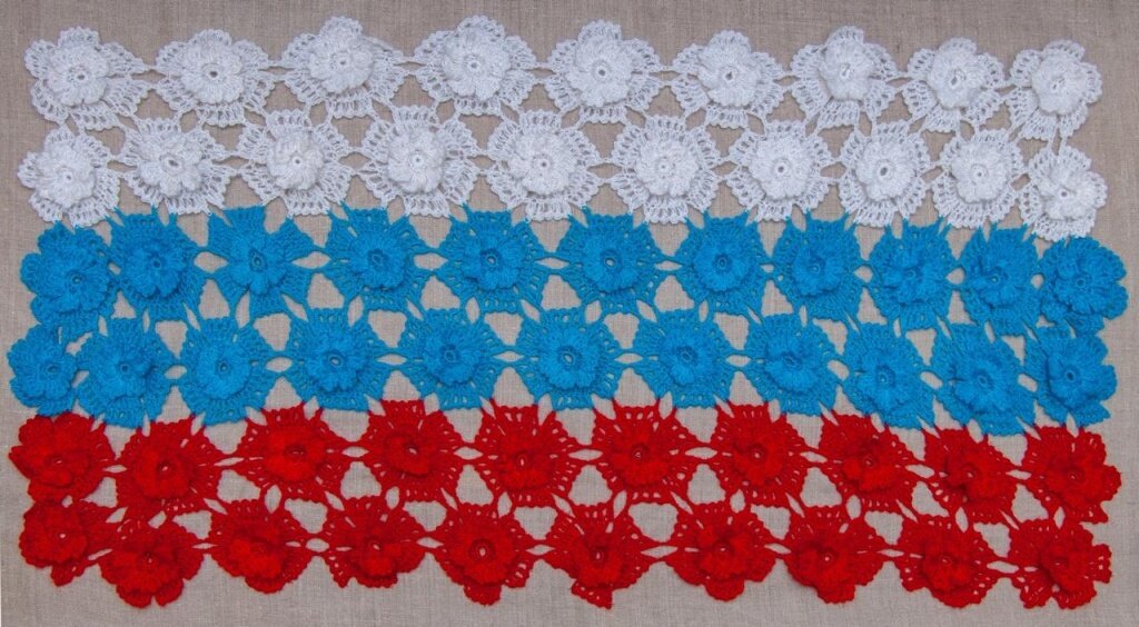 Жителям Тверской области предлагают сделать триколор своими руками