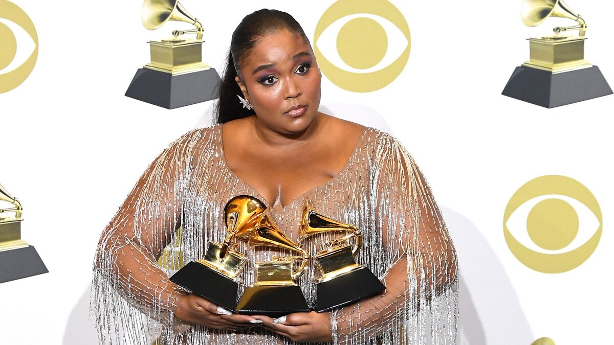 Lizzo - обладательница статуэтки 2020 за лучший Urban альбом