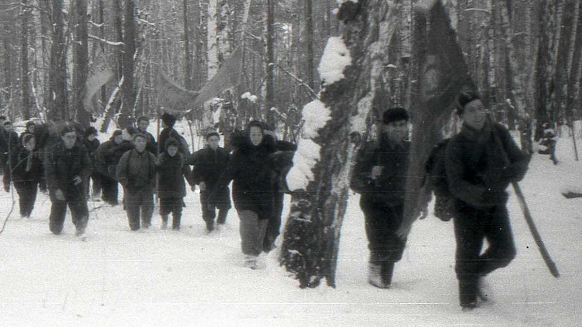 Перевал Дятлова. Пленка №1, кадр №2