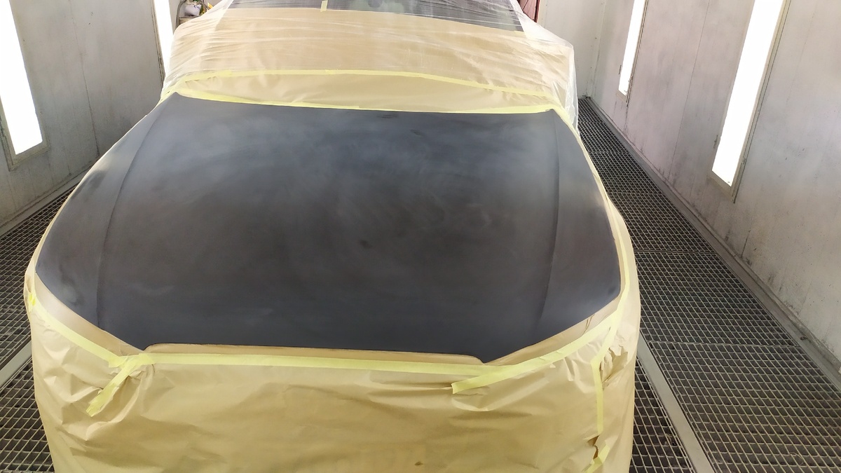 Подготовлен под окраску капот