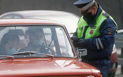 Тормознул гаишник. А если поменяться с пассажиром: что будет?