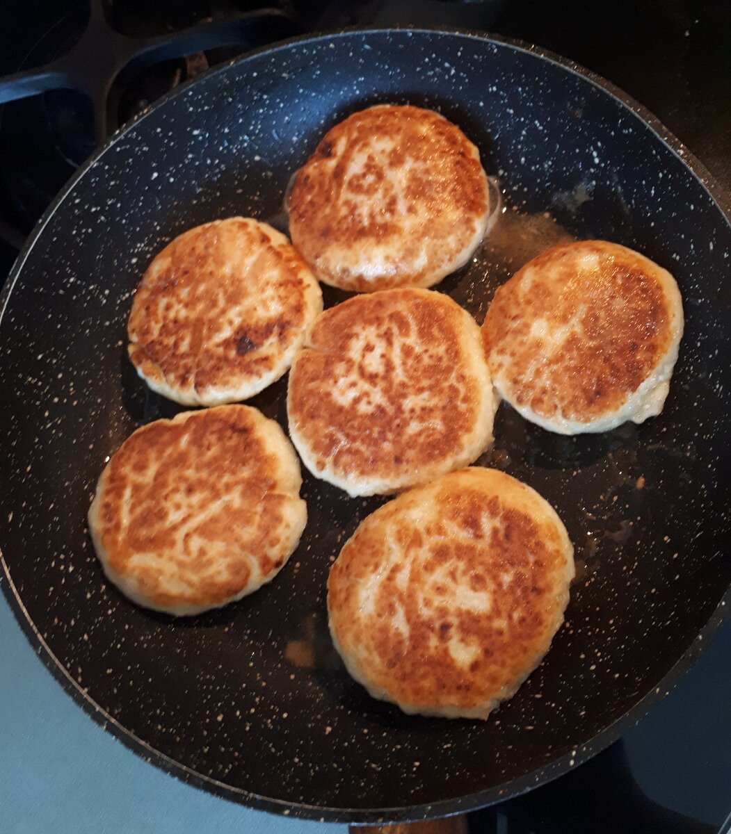 Сырники без муки и манки на сковороде