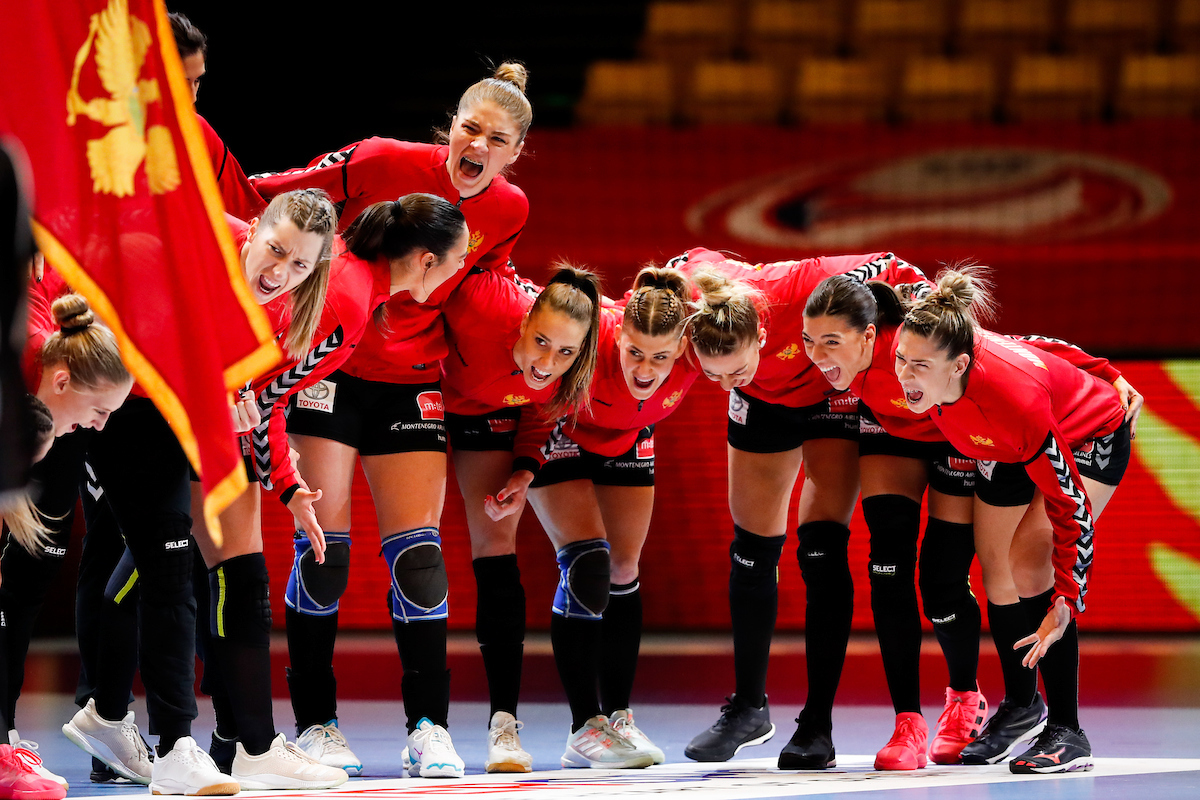 сборная Черногории (фото https://women2020.ehf-euro.com)