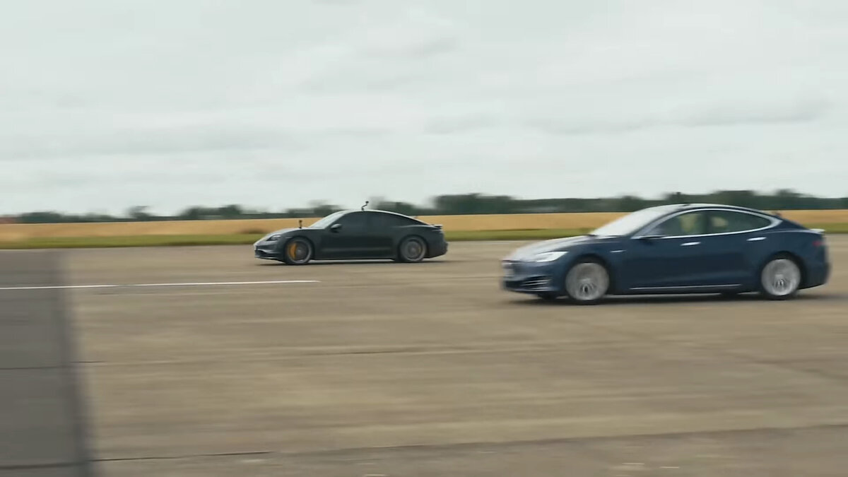 Tesla Model S против Porsche Taycan Turbo S