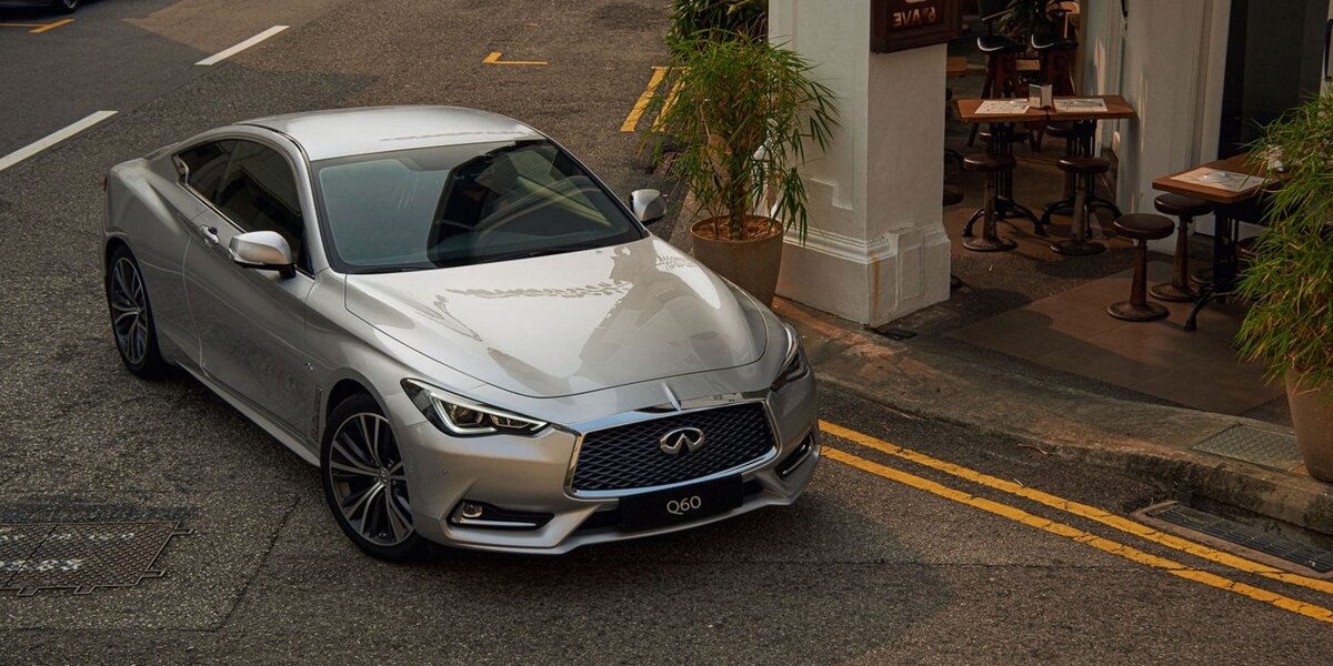 Infiniti Q60 фото: infiniti.ru
