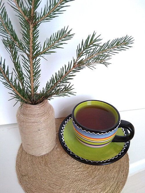 На создание этой салфетки из джута у меня ушел один час работы и пара суток просушки салфетки.