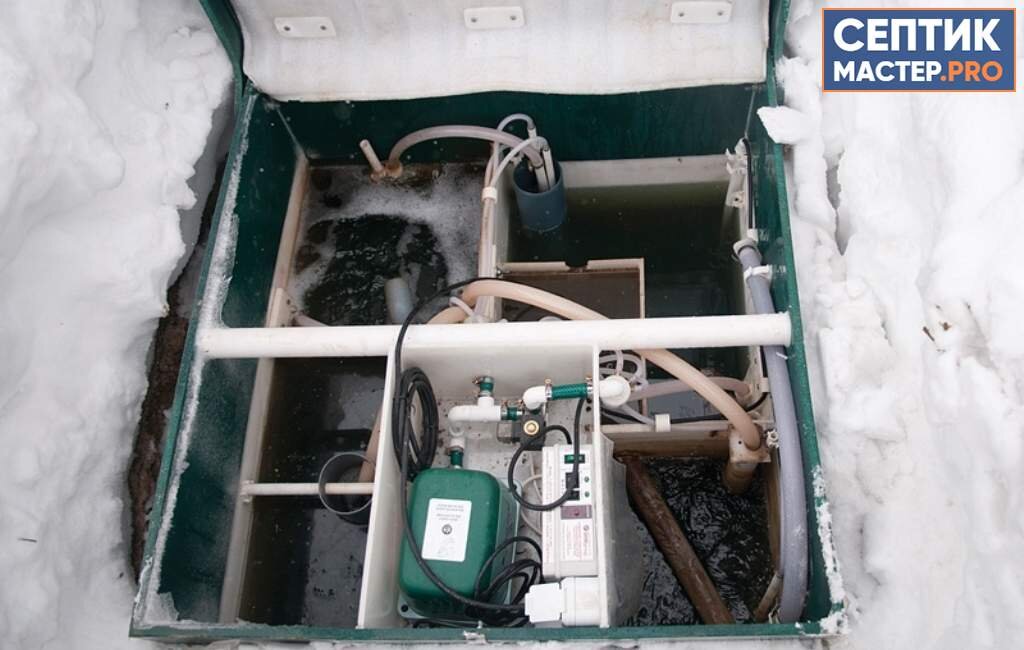 Септик ЮНИЛОС АСТРА зимой