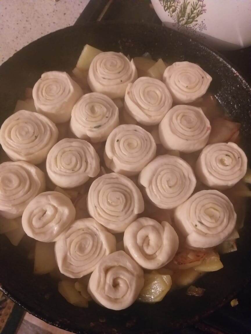 Чесночный штрудель.