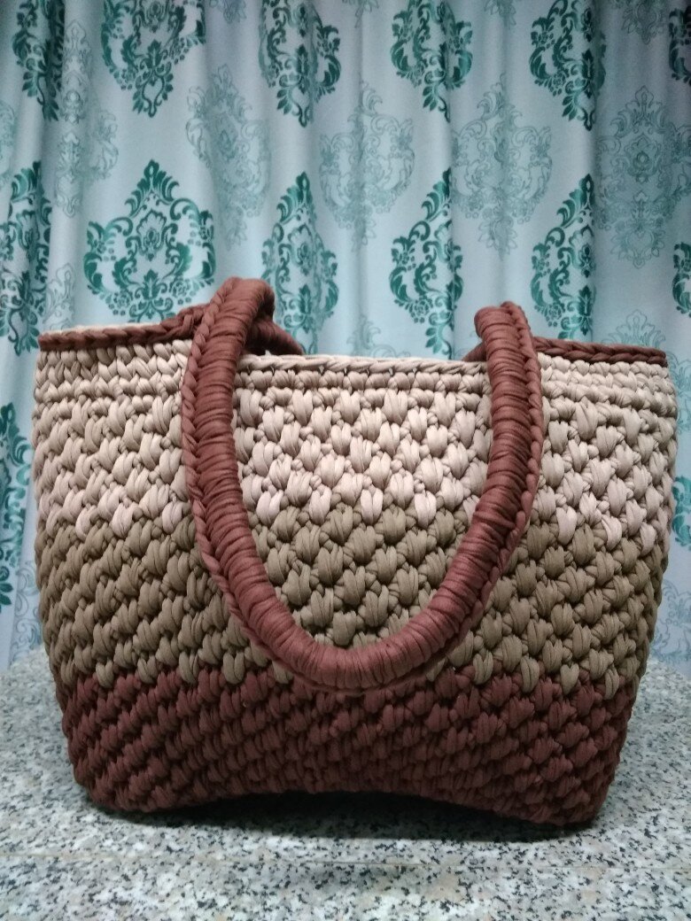 Сумка, связанная мной, в подарок маме