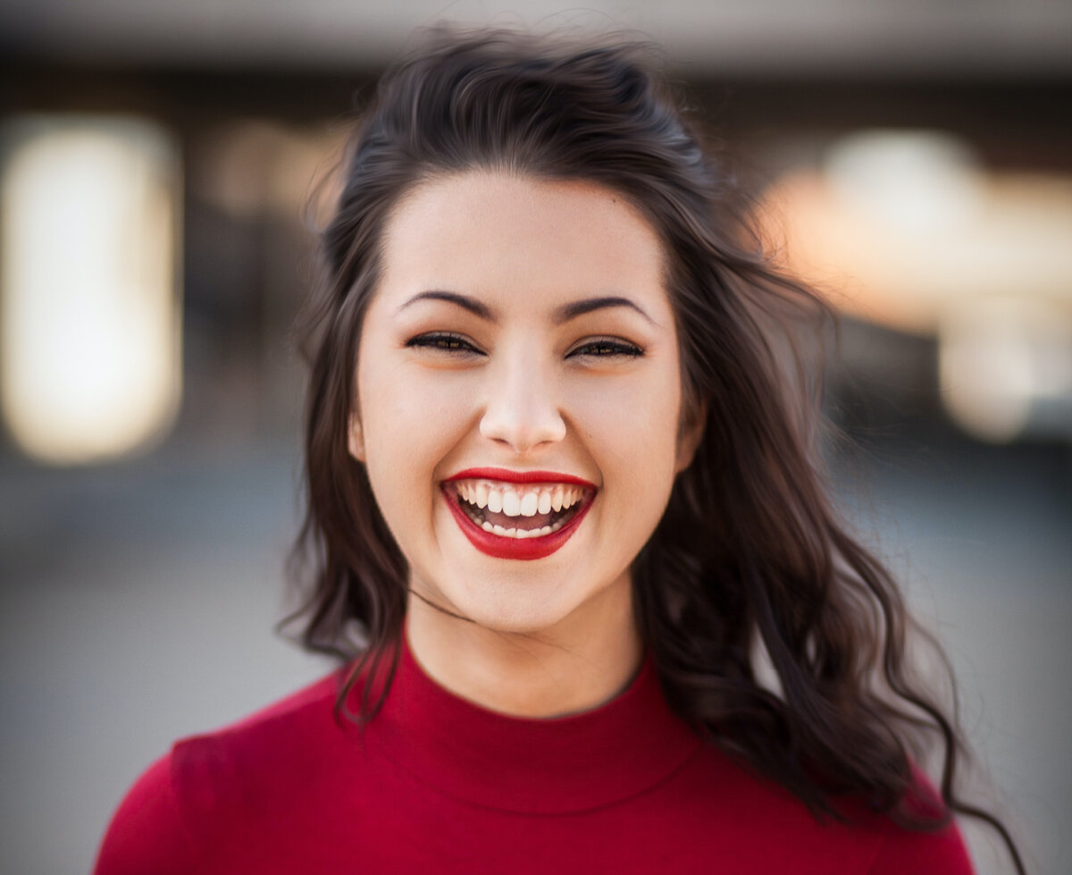 Лучшая награда - шикарная улыбка)))