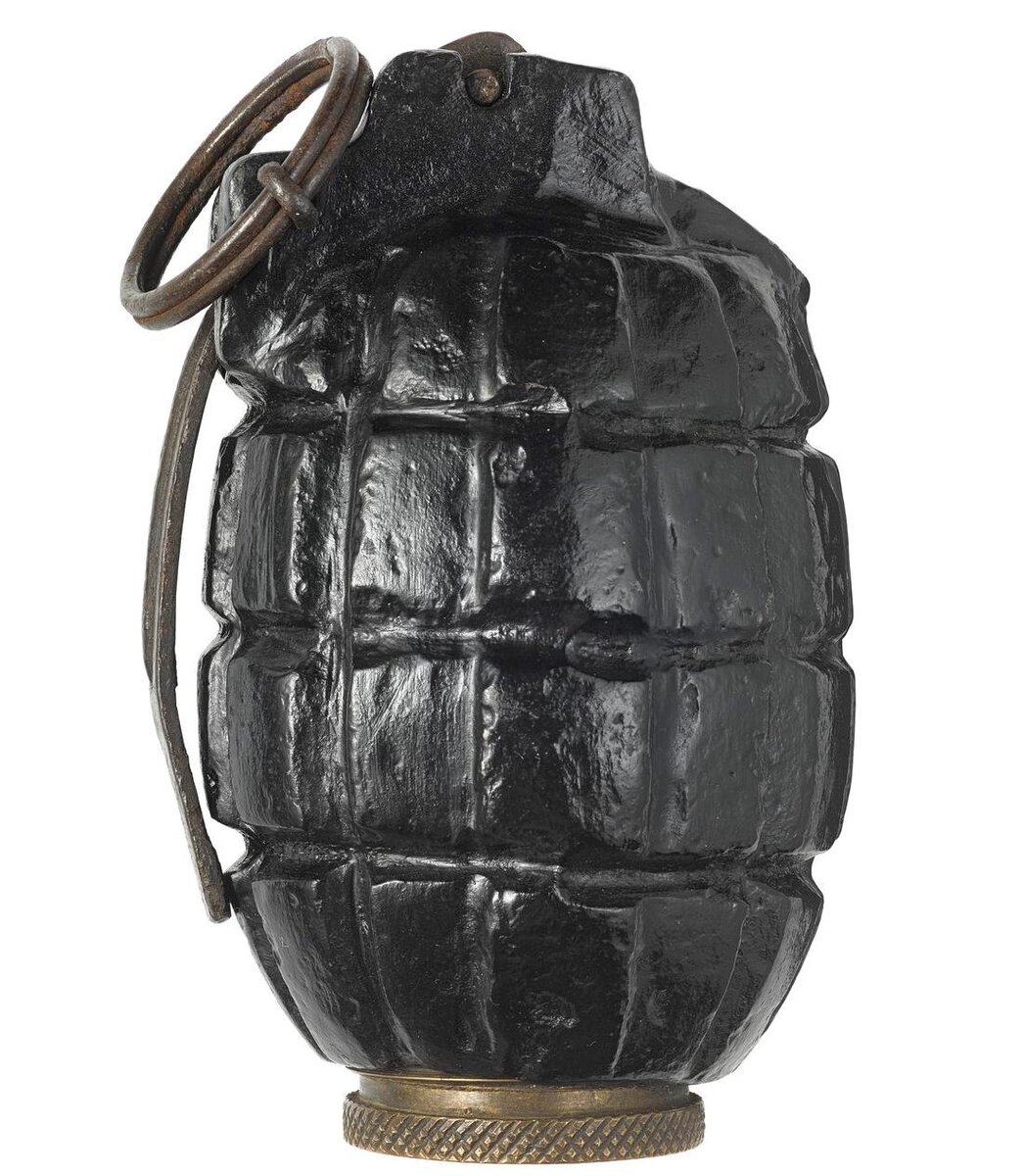 Граната Миллса.