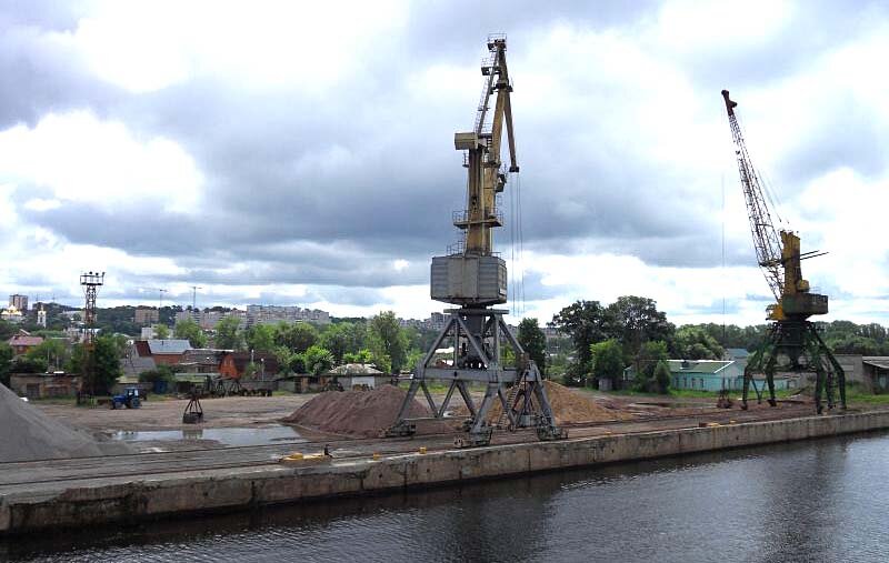 Дмитровский грузовой порт.