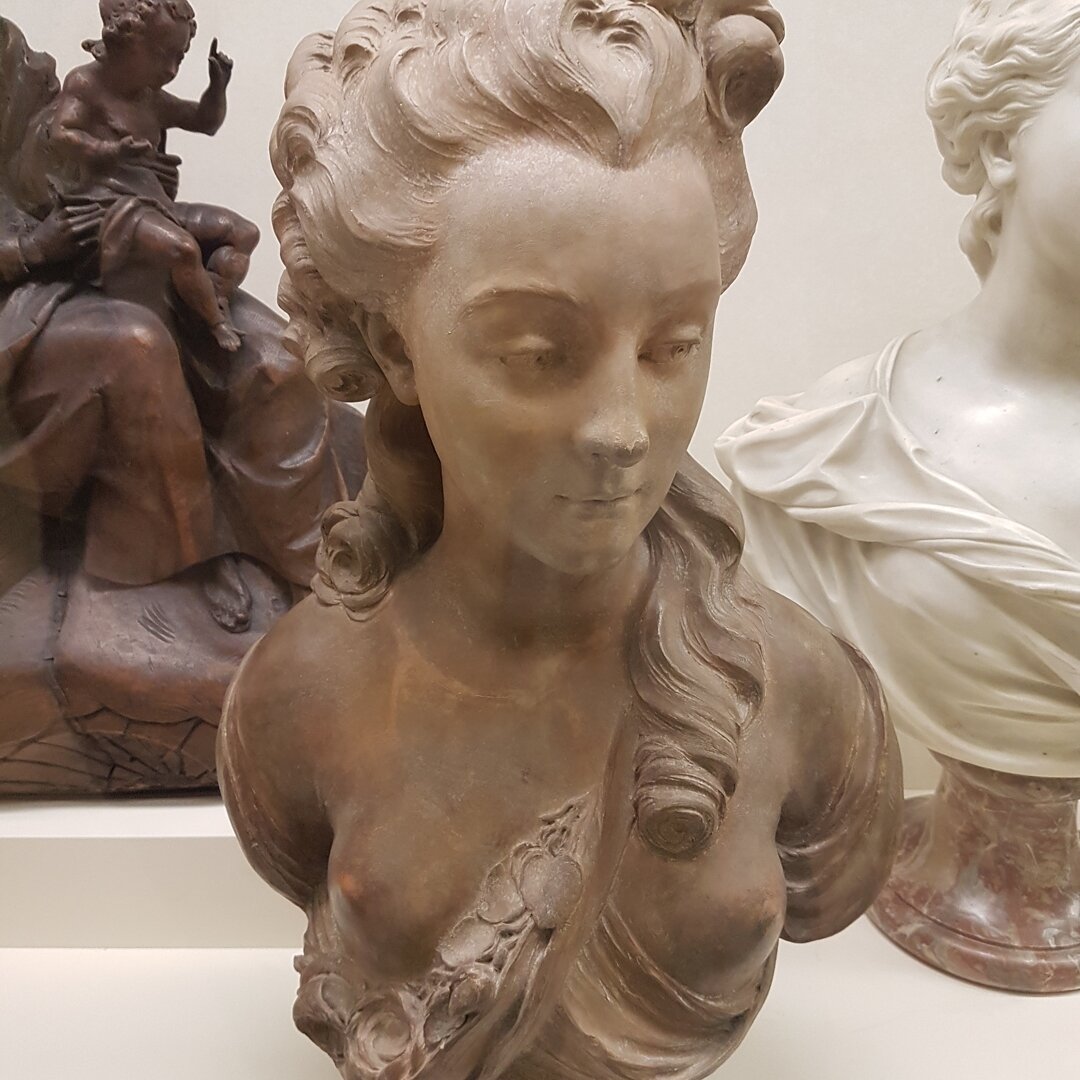 «Дама в розовом»