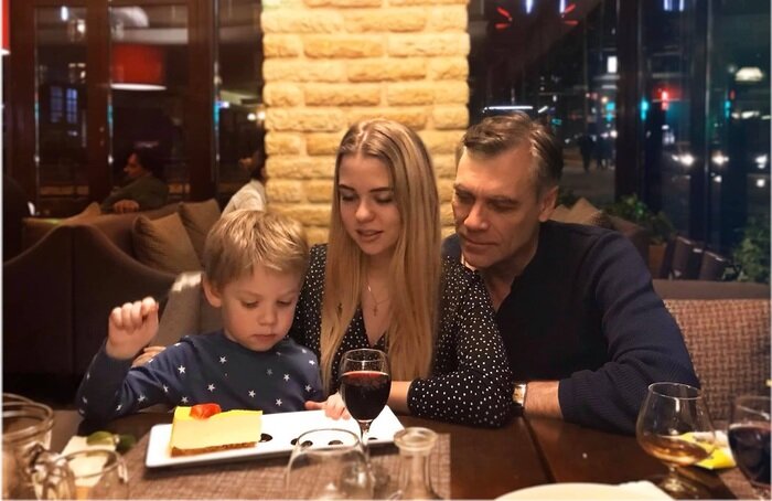 Жена михаила хмурова фото