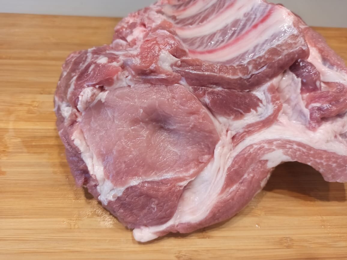 Фото сделано автором (надавливаем на мясо)