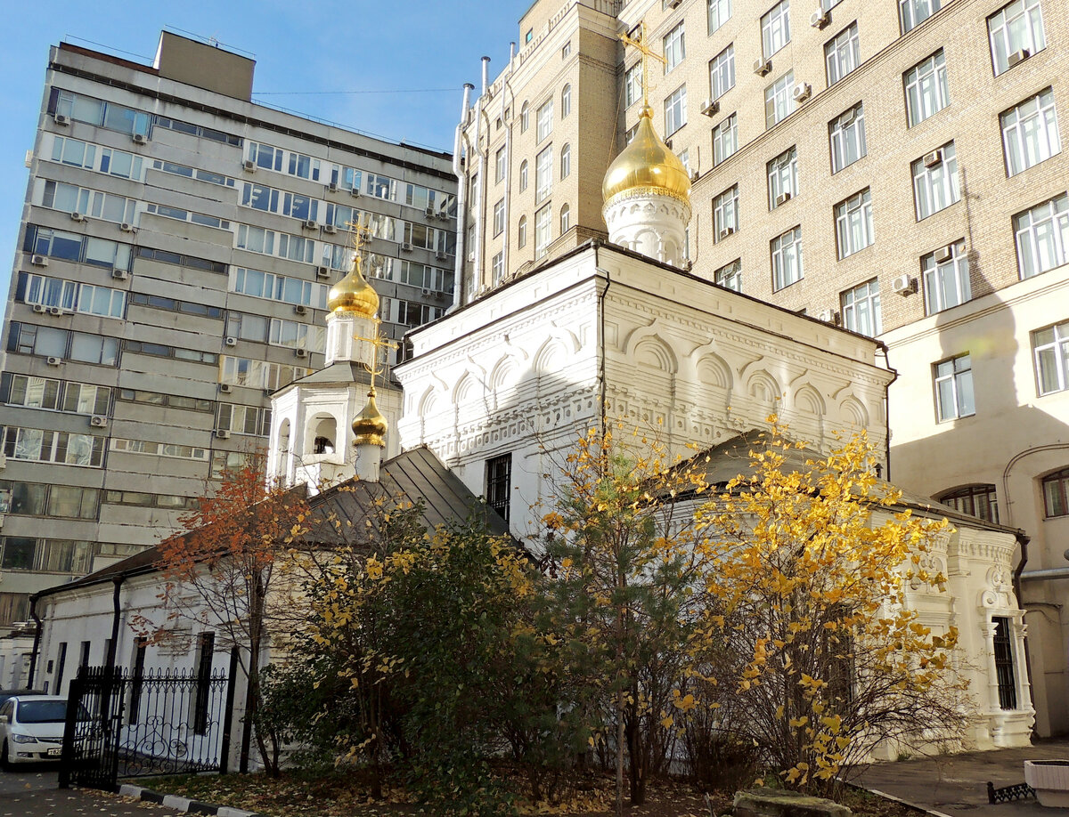 Москва. Церковь Михаила Архангела (Покрова Пресвятой Богородицы) в  Овчинниках. | alek-ka4alin2012 | Дзен