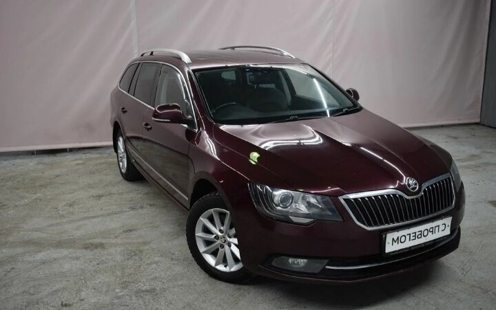 Skoda Superb 2015 года
