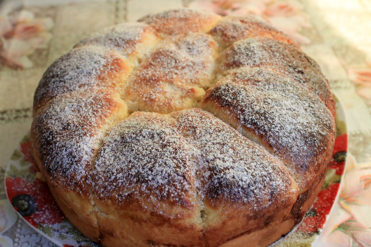 Дрожжевые булочки с абрикосами - пошаговый рецепт с фото