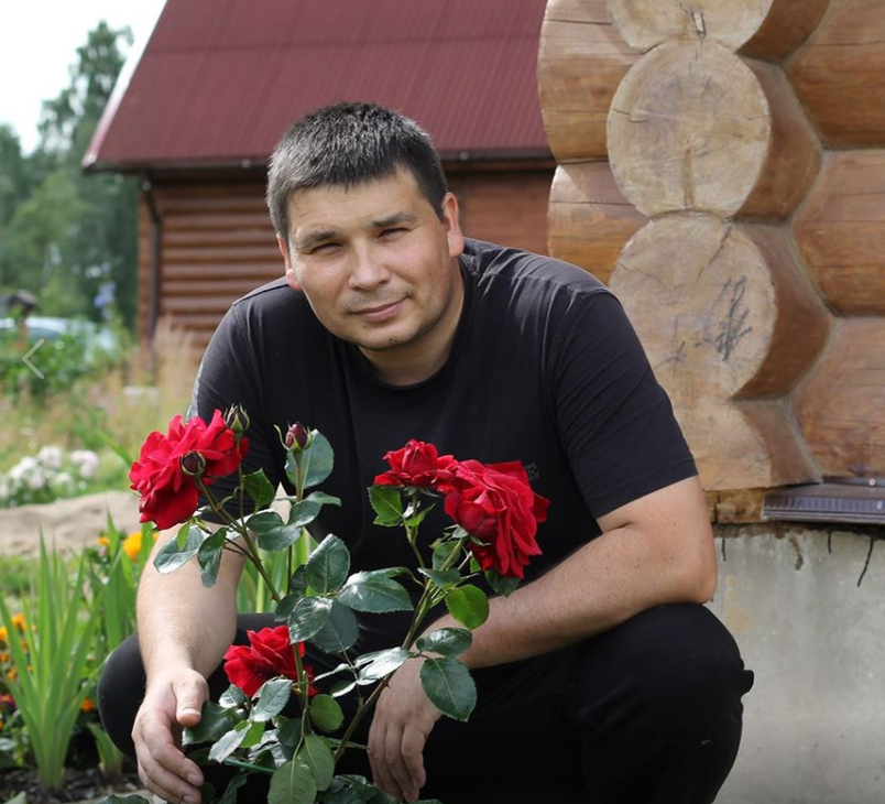 Михаил Забураевстин