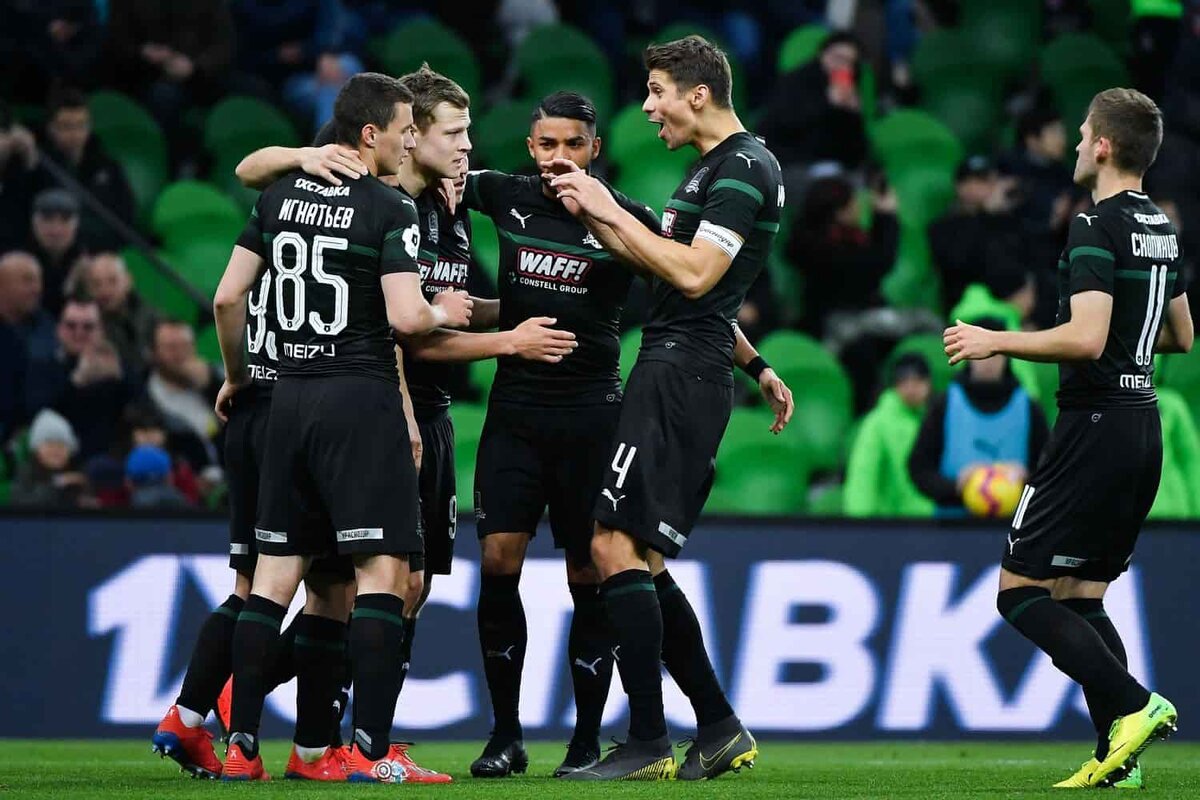 В прошлом сезоне "Краснодар" прошел в квалификации Лиги чемпионов "Порту", но уступил "Олимпиакосу". Фото - ФК "Краснодар".