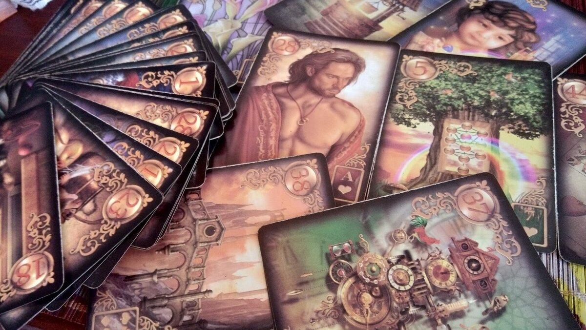 Колода Ленорман Чиро Маркетти "Золотые мечты"