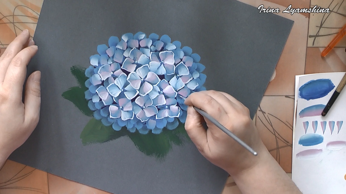 Голубая гортензия. Автор Ирина Лямшина