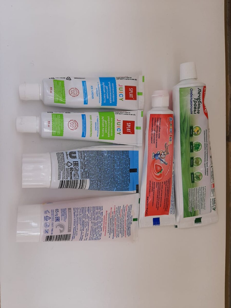 Купил несколько паст, дети выбирают по вкусу))