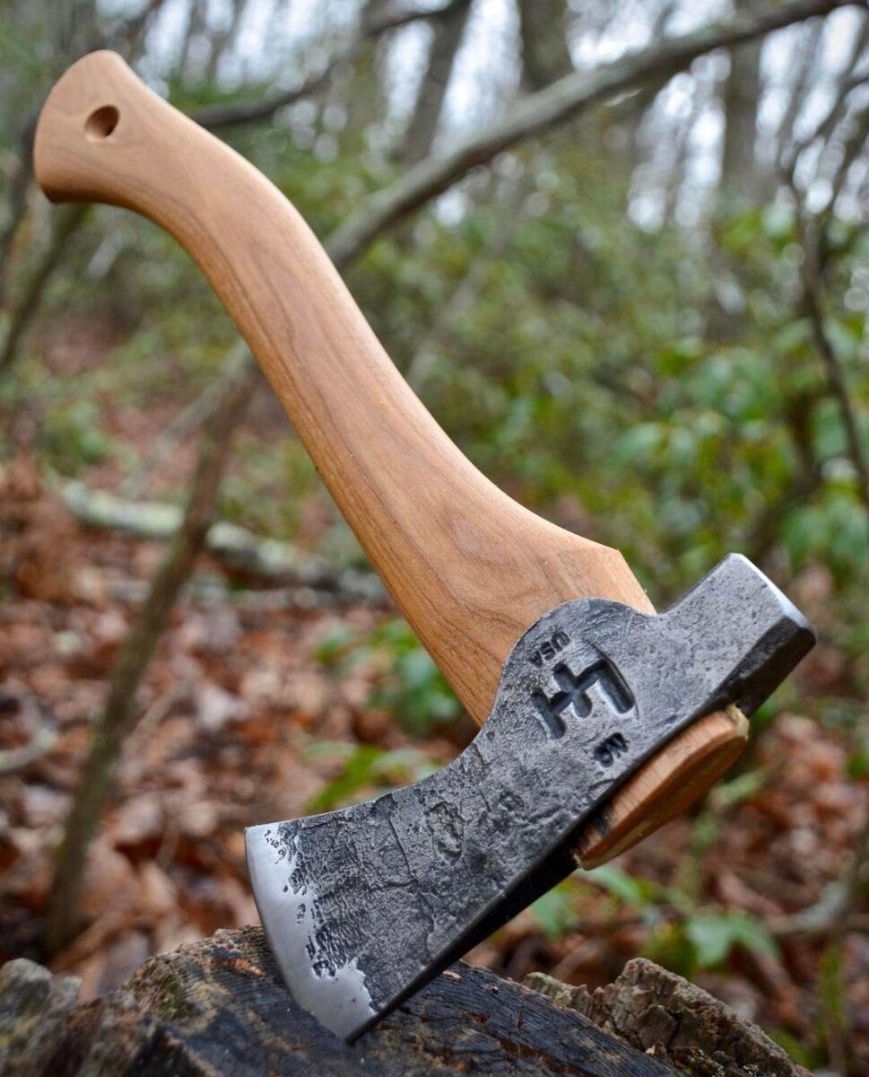 Лучший топорик. Bushcraft Tomahawk. Томагавк бушкрафт. Топор Хетчет. Топоры Аника томагавк.