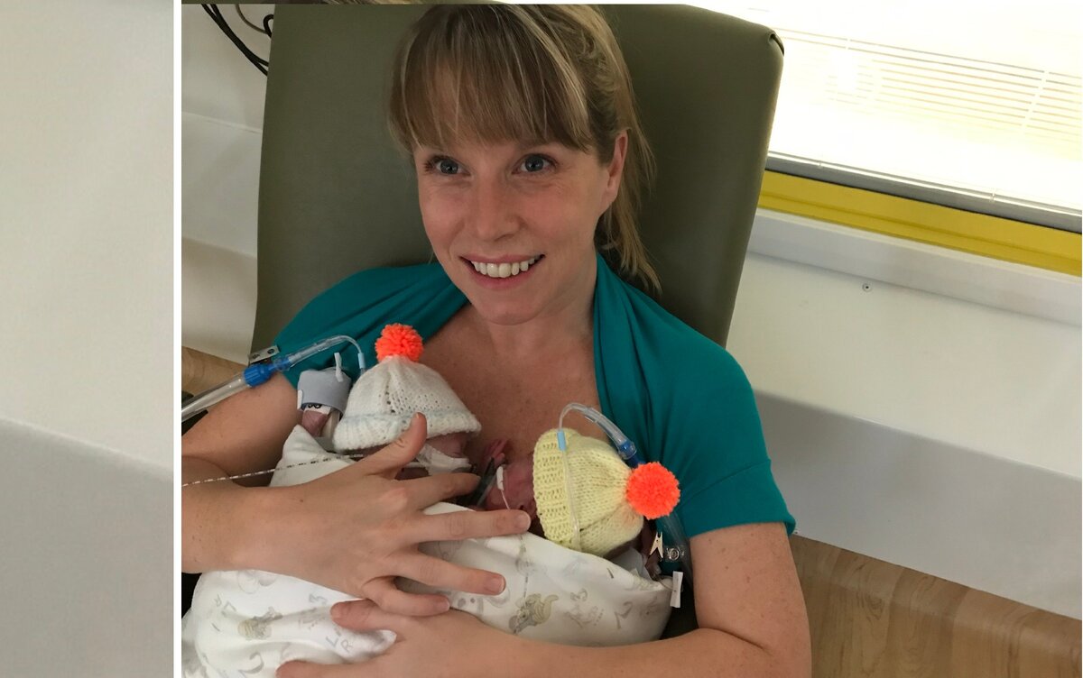 Фото из сети. Дженни Пауэлл со своими близнецами